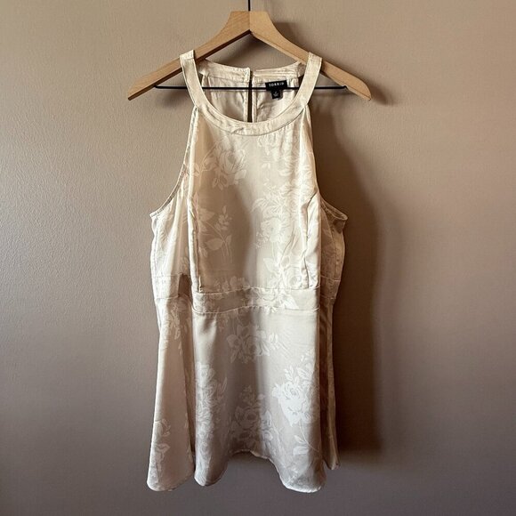 Women's Plus 2 NWT Torrid Peplum Georgette Goddess Neck Tank - Picture 5 of 11